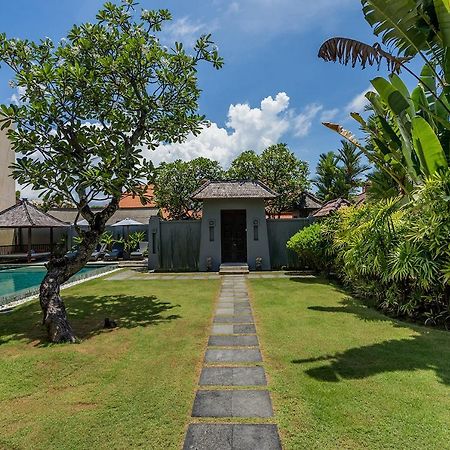 Bali Villa Lotus Seminyak Eksteriør billede