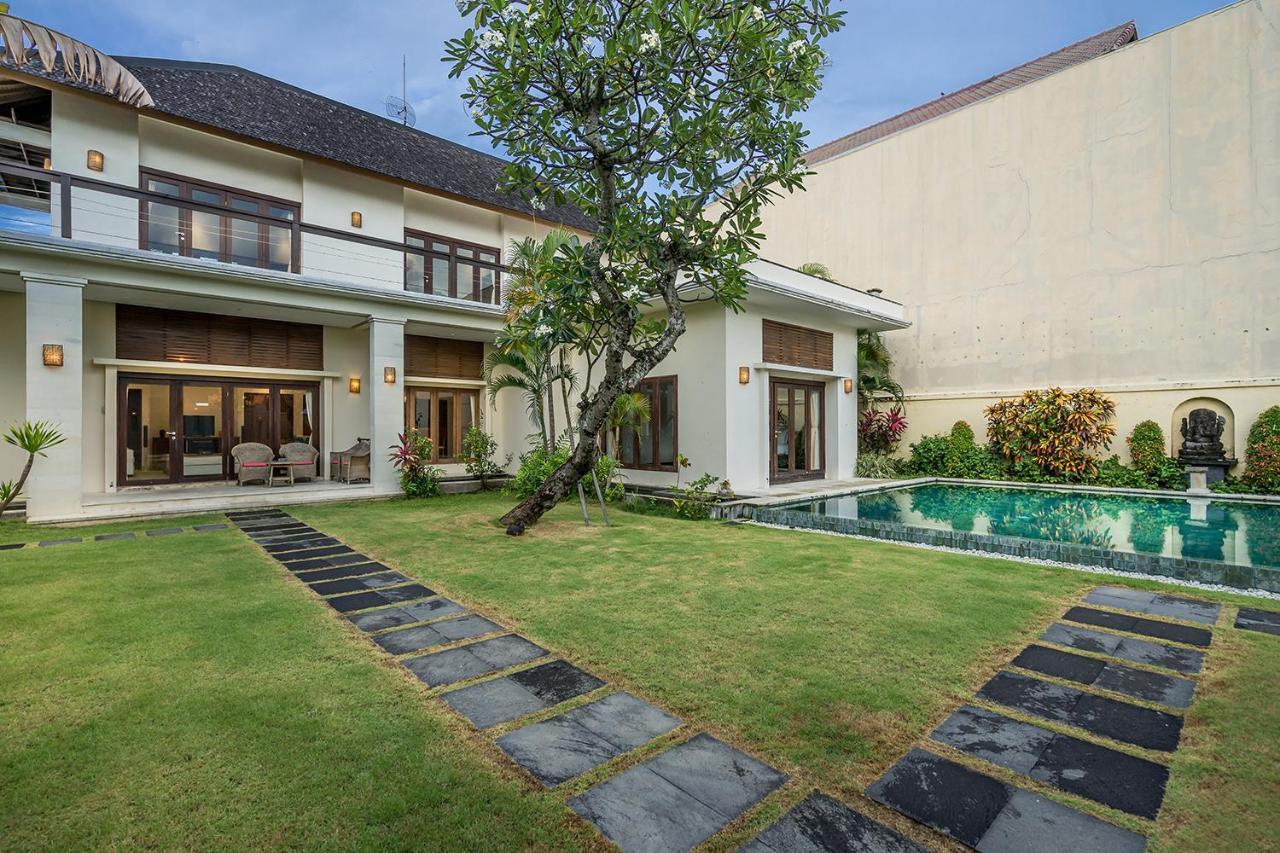 Bali Villa Lotus Seminyak Eksteriør billede