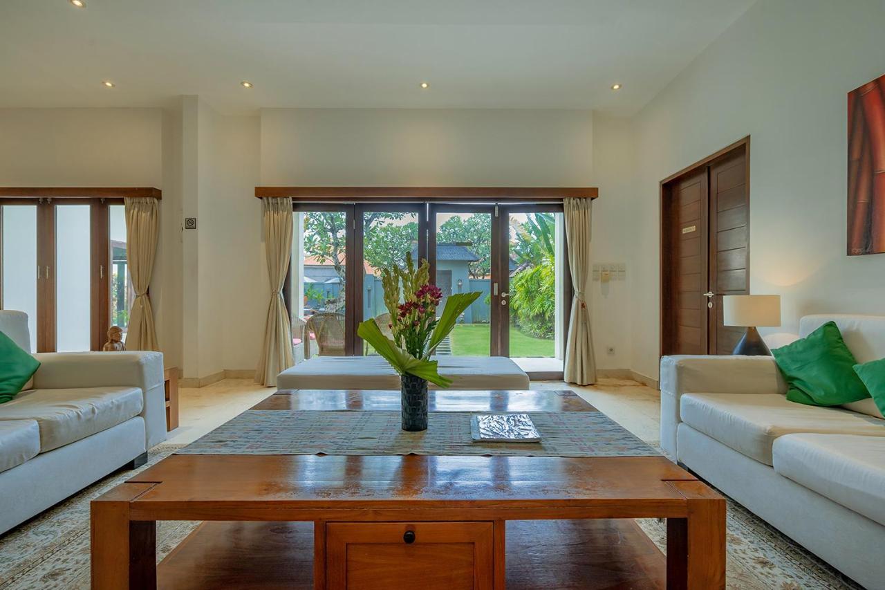 Bali Villa Lotus Seminyak Eksteriør billede